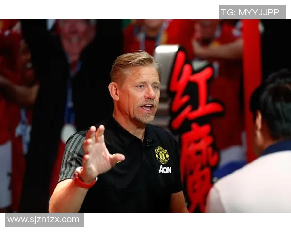 54号球星足球：探秘传奇球员背后的荣耀与挑战